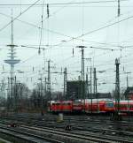 DB 6111 081 und 084, Bremen Hbf, 03.12.2011(58)