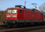 Richtung Hamburg kam die auch eher selten in Schleswig zu sehende 112 178-9 mit dem SHE eingefahren. 3.11.10