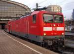 112 178-9 fhrt am 13.11.10 mit dem RE nach Lbeck Hbf. aus dem Hamburger Hauptbahnhof ab.