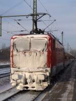 So sah die 112 176-3 von vorne aus.....hier ist sie auf dem Weg nach Padborg mit dem SHE. Schleswig 3.12.10