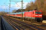 DB 6112 148 und 6112 172 mit einem SH Express nach Flensburg, Schleswig, 04.12.2011(34)