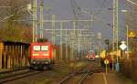 DB 6112 180(-5) blockiert hier als Liegenbleiber das Gleis 1 in Jbek. 25.02.2015(836)