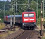 Vorne die 112 155-7 und hinten diesmal die 112 180-5 beim SHE Sandwich Richtung Padborg. 03.07.10