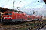 Die Neu Magdeburgerin 114 008 mit dem RE20 (RE 17708) von Halle(Saale) Hbf nach Uelzen in Stendal. 17.12.2011