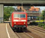 120 102-9 mit dem IC 2403 nach Klle fhrt ohne Halt durch HH-Harburg. 08.07.11