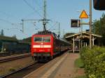 120 157-3 als Schublok(Zuglok war 101 084)des Doppel Leer IC nach Flensburg. 23.9.11