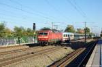 120 133-4 mit dem IC 1919 von Berlin Sdkreuz nach Kln Hbf in Nennhausen. 16.10.2011