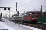 120 132-6 mit dem IC 143 von Schiphol (Airport) nach Berlin Ostbahnhof in Rathenow. 09.02.2012