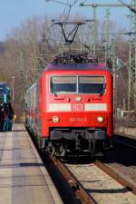 120 134-2 mit dem IC 1981 nach Mnchen bei der Einfahrt in Schleswig. 01.03.2013