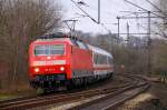 DB 6120 123-5 mit neuer HU(REV/MH/19.12.2013)und IC 2417 aufgenommen in Schleswig am Bü Karpfenteich(km 138,559). 22.12.2013