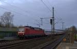 DB 6120 112-8 mit IC 2417, Schleswig, 09.12.2011(71)