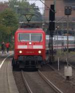 120 106-0 mit dem IC 1805 von Binz nach Kln steht abfahrbereit in HH-Harburg.