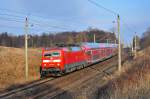 br-61202-regio-umbau/238850/nun-auch-bei-sonneam-04122012-rollt Nun auch bei Sonne.Am 04.12.2012 rollt die 120 208 mit dem RE 4308(Rostock-Hamburg) durch Sildemow.