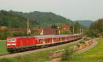 143 347 schob den Regionalexpress nach Schwbisch Hall-Hessental durch Schleiweiler am 28.4.11