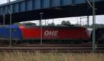 leicht verdeckte 145 093-1 der OHE. Vor ihr stand die...