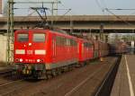 151 094-0 und die komplett rote 151 021-3 zogen einen Kohlependel durch HH-Harburg bei dem auch...