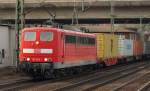 151 055-1 mit Containerzug in HH-Harburg. 30.3.11