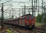 151 119-5 und 113-8 mit einem 40 Waggon Faals Kohlependel bei der Durchfahrt in HH-Harburg. 01.06.11