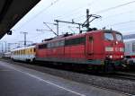 151 094-0 mit Messwagen am 01.12.11 in Fulda