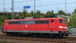 151 012-2 durchfhrt am 1.8.10 den Harburger Bhf. auf den Dnemarkgleisen.