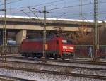 030. Schneller Einzelfahrer....152 160-8 rauschte durch HH-Harburg. 4.12.10