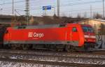 075. Die Nachfolgerin(?????)der BR 150/151 ist auch schon gut 10 Jahre alt. Hier fhrt 152 034-5 durch HH-Harburg. 4.12.10