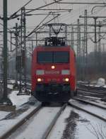 095. 152 075-8 kam Solo durch Harburg gefahren. 4.12.10