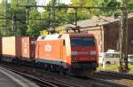 152 051-9 war die Tagespendellok die stndig zwischen Maschen und HH-Hafen hin und her fuhr und viele Container hinter sich her zog. 7.5.11