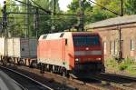 152 150-9 rollte mit vielen Containern durch Harburg. 7.5.11