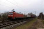 152 119-4 fhrt am 31.3.11 mit einem Containerzug durch Moorburg.