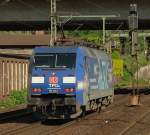 152 134-3 der TFG Albatros rollt hier Richtung Hafen durch Harburg. 01.06.11