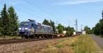 152 138-4 fhrt am 4.6.11 mit einem Gz bei Nordbgge durch die Landschaft.
