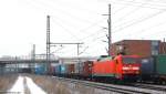 152 165-7 hat am 15.1.13 das Fahrtziel Waltershof so gut wie erreicht.