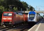 DB trifft metronom: 152 142-6 rauscht am 4.9.10 am MEr nach Hamburg-Harburg vorbei.