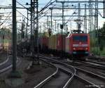 152 168-1 ist am 4.9.10 mit einem Gterzug kurz vor dem Bhf. Hamburg-Harburg unterwegs.