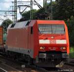 152 125-1 strebt am 4.9.10 durch den Harburger Bahnhof gen Hafen durch.