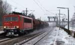 155 065-6 rollt am 16.12.10 mit einem Gz durch den Bhf. Ashausen.