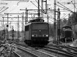 155 010-2 auf Grund der niedrigen Nummer und dem damit verbundenen Alter hier mal in s-w festgehalten. HH 03.06.11