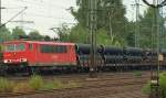 155 140-7 mit einem Rhrenzug bei der Durchfahrt in Harburg. 08.07.11