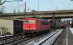 155 104-3 auf Solofahrt durch Harburg. 31.1.12
