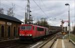 155 135 mit Güterzug zum Kreuztaler Gbf am 22.03.13 in Kreuztal
