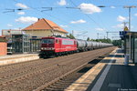 155 103-5 CLR - Cargo Logistik Rail Service GmbH mit einem Kesselzug  Dieselkraftstoff oder Gasöl oder Heizöl (leicht)  in Bienenbüttel und fuhr weiter in Richtung Lüneburg.