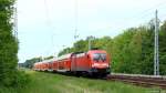 Mit dem RE1 nach Frankfurt (Oder) fuhr 182 012 am 8.6.13 durch Friedrichshagen.