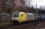 ES 64 U2-037/182 537-1 fuhr am 26.11.09 durch den Bf. Hamburg-Harburg.