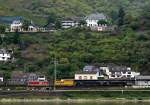 Unbekannte MRCE 182 mit einer MRCE 189 und vielen KLV Wagen, Kaub am Rhein rechte Rheinseite, 13.09.2013