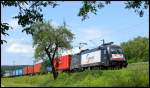182 571 von boxxpress mit Containerzug am 24.05.14 bei Karlstadt