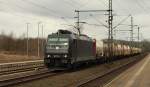 185 574-1 rollte am 25.3.2011 mit einem Chemikalienzug durch Schleswig. 