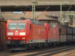 185 004-9 und 266-4 mit einem Kohlependel aufgenommen in HH-Harburg. 30.3.11