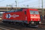 185 603-8 der HGK beim Umsetzen um anschlieend mit dem Fussball Sonderzug nach Hoffenheim zu fahren. 02.04.11