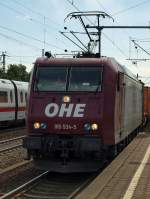 185 534-5 der OHE rollt mit gemtlichem Tempo ber Gleis 5 durch HH-Harburg. 01.06.11